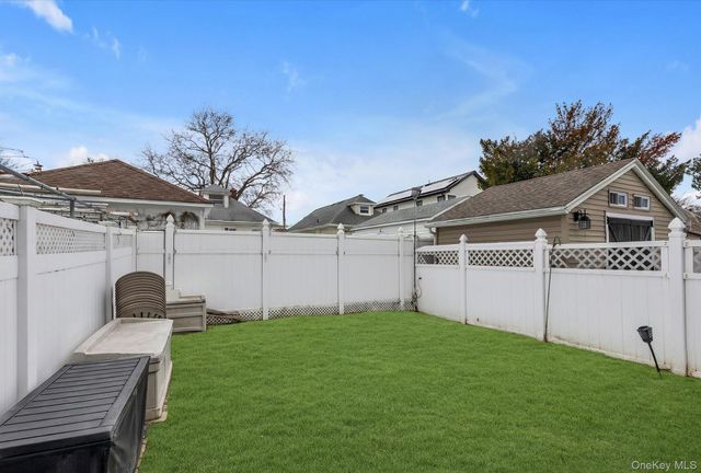 24715 89th Avenue, Bellerose, NY 11426