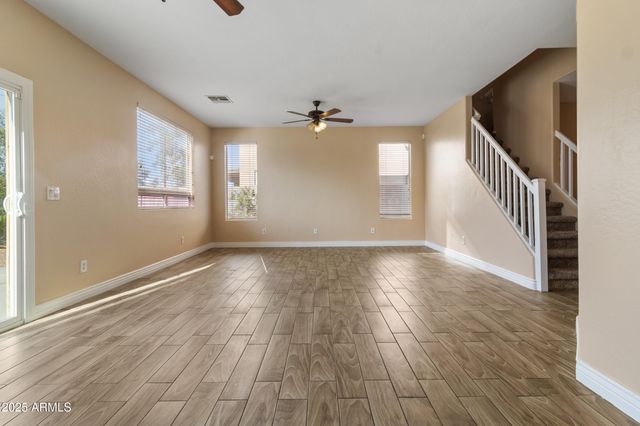 2416 S 90TH Glen, Tolleson, AZ 85353