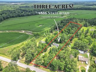 4886 State Road, Ridgeville, SC 29472