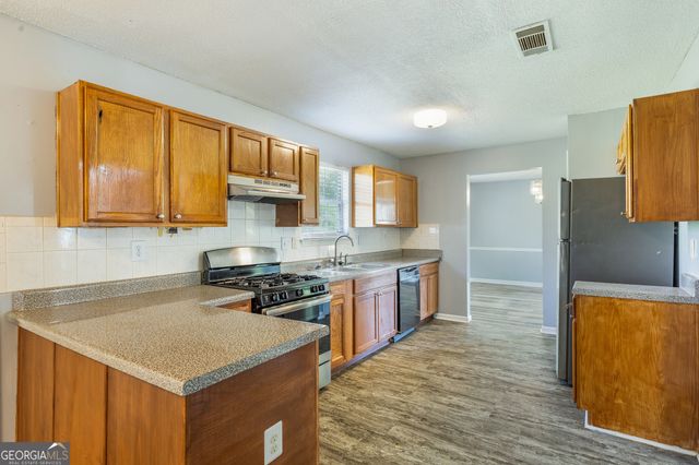 5944 Duren Meadows Drive, Lithonia, GA 30058