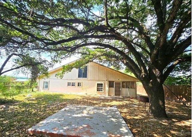 1006 E 12th Street, Mission, TX 78572