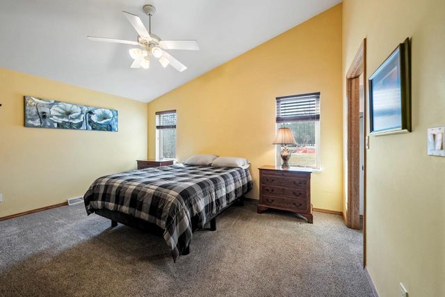 1843 BRIARWOOD COURT, De Pere, WI 54115