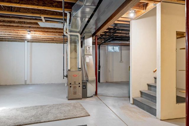 1843 BRIARWOOD COURT, De Pere, WI 54115