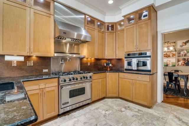 618 Knollwood Drive, Rockwall, TX 75087