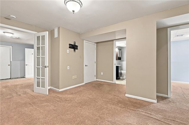 105 Branch Avenue, Cumberland, RI 02864