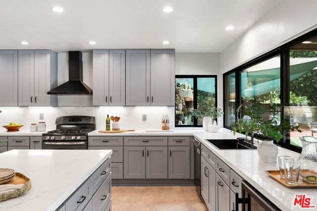 2231 Willowpark Court, Thousand Oaks, CA 91362