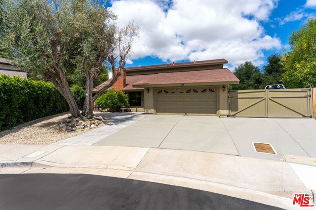 2231 Willowpark Court, Thousand Oaks, CA 91362