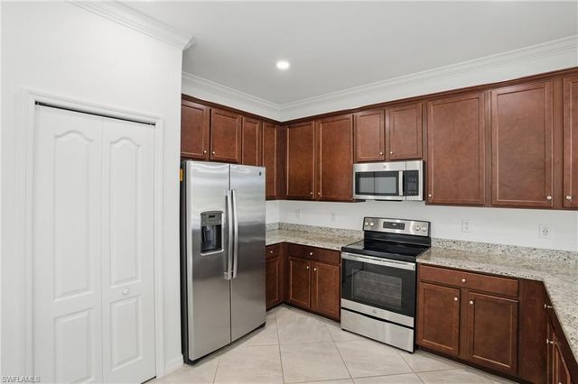 1767 Alameda DR, Naples, FL 34120