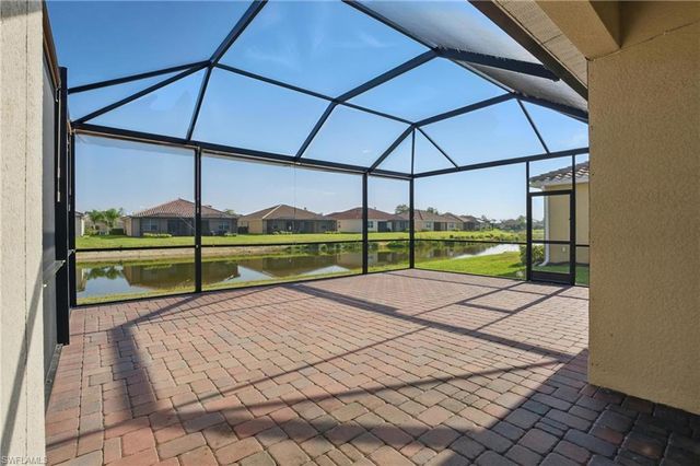 1767 Alameda DR, Naples, FL 34120