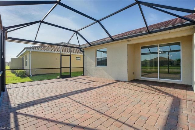 1767 Alameda DR, Naples, FL 34120