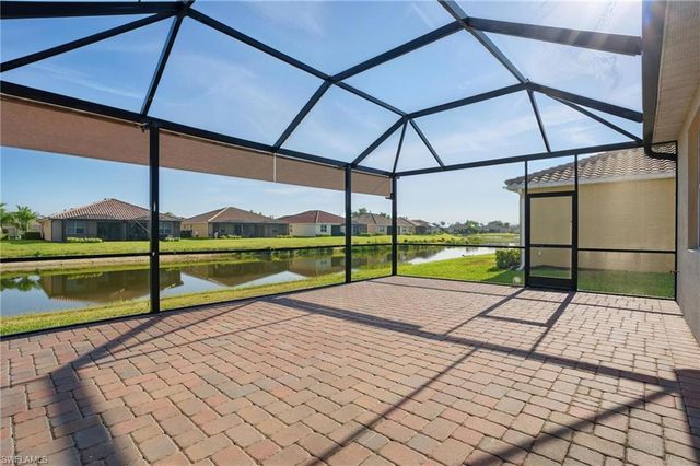 1767 Alameda DR, Naples, FL 34120