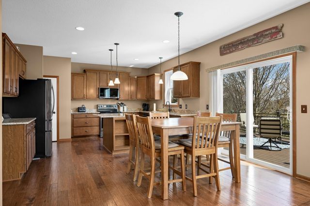 8897 67th Street Bay South, Cottage Grove, MN 55016