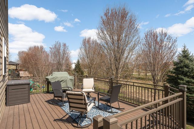 8897 67th Street Bay South, Cottage Grove, MN 55016