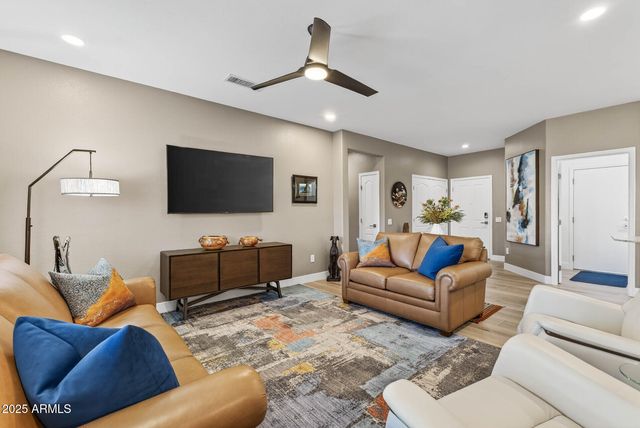 16038 W AUTUMN SAGE Drive, Surprise, AZ 85374