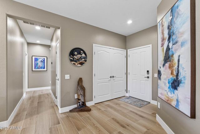 16038 W AUTUMN SAGE Drive, Surprise, AZ 85374