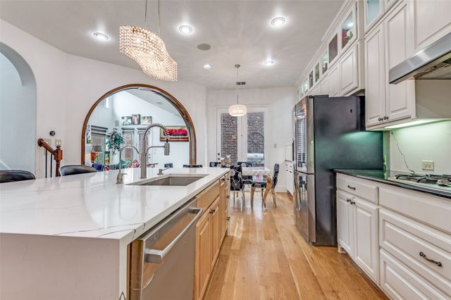 7031 Nueces Drive, Irving, TX 75039