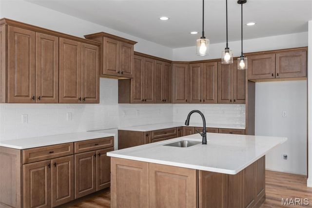 1510 Kathleen Lane, Staunton, IL 62088