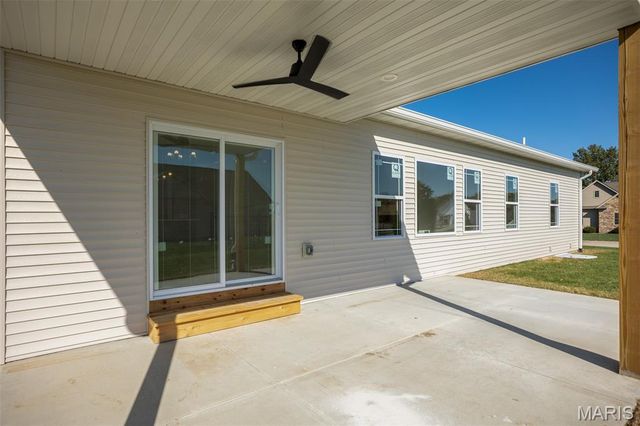 1510 Kathleen Lane, Staunton, IL 62088