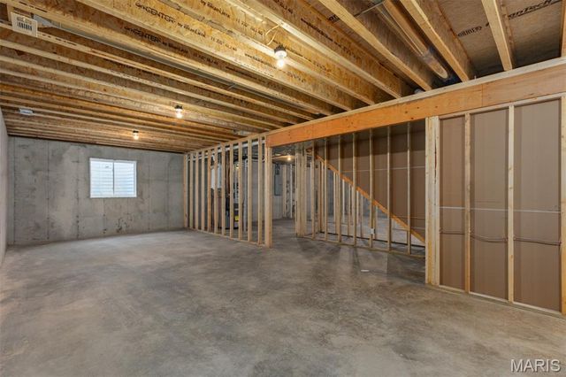 1510 Kathleen Lane, Staunton, IL 62088