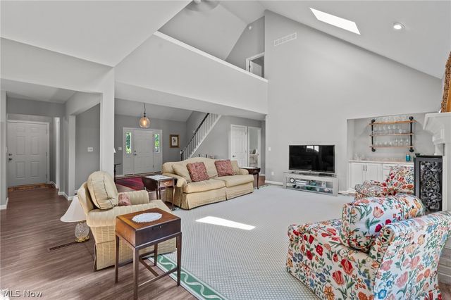 2080 Fairway Circle, Hudson, OH 44236