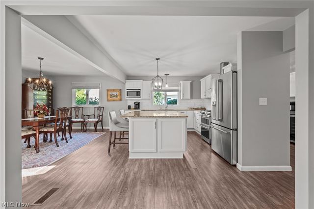 2080 Fairway Circle, Hudson, OH 44236