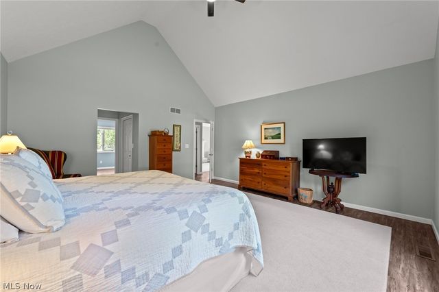 2080 Fairway Circle, Hudson, OH 44236