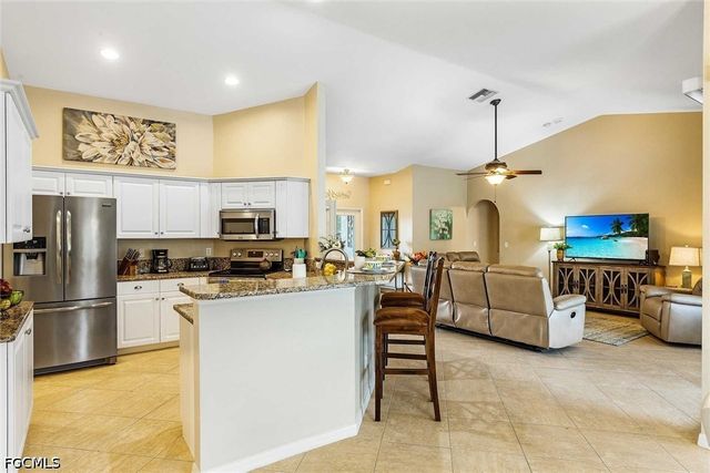 4226 SW 14th PL, Cape Coral, FL 33914