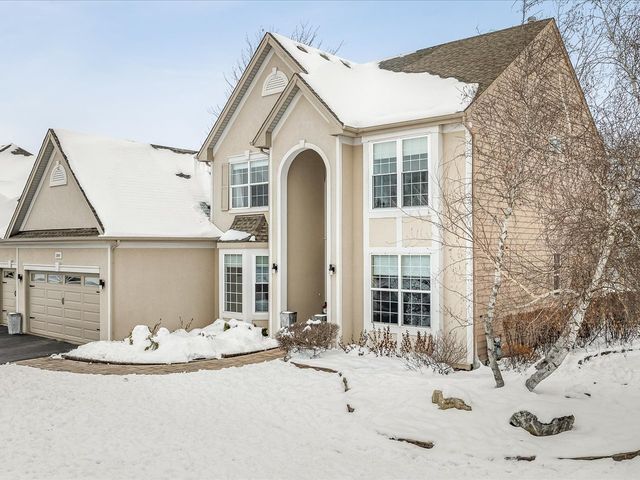 1849 Moorland Lane, Crystal Lake, IL 60014