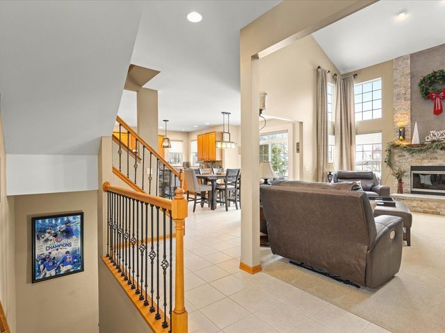 1849 Moorland Lane, Crystal Lake, IL 60014