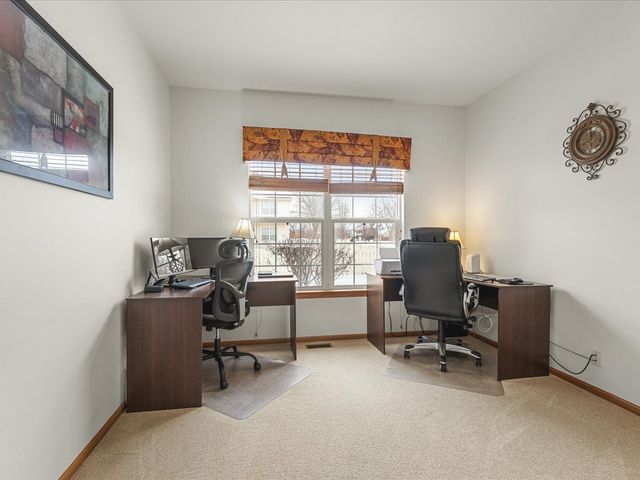 1849 Moorland Lane, Crystal Lake, IL 60014