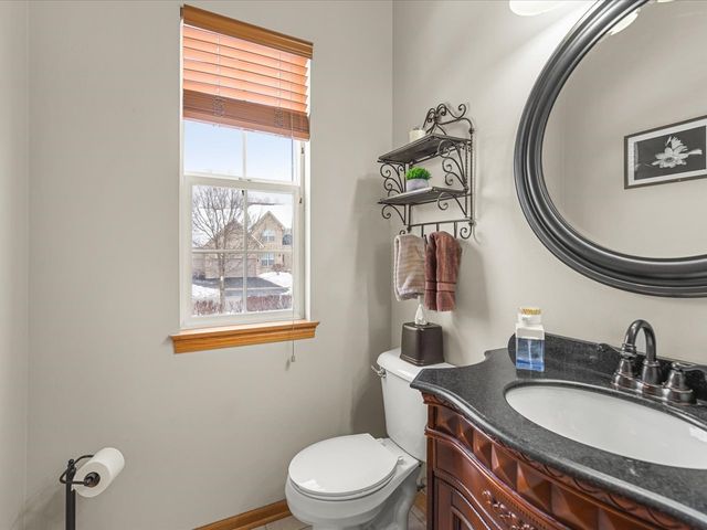 1849 Moorland Lane, Crystal Lake, IL 60014