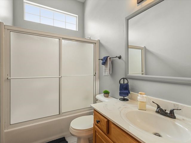 1849 Moorland Lane, Crystal Lake, IL 60014