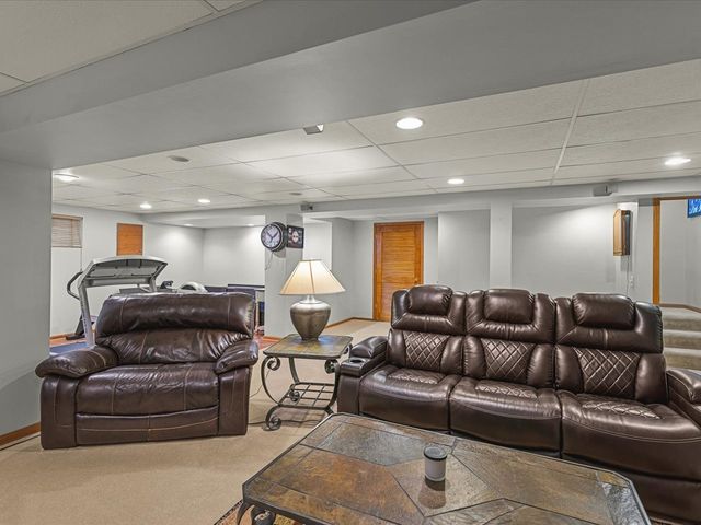 1849 Moorland Lane, Crystal Lake, IL 60014