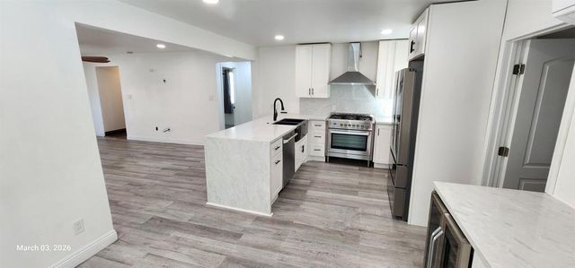 177 79 Palmyra Drive, Vista, CA 92084