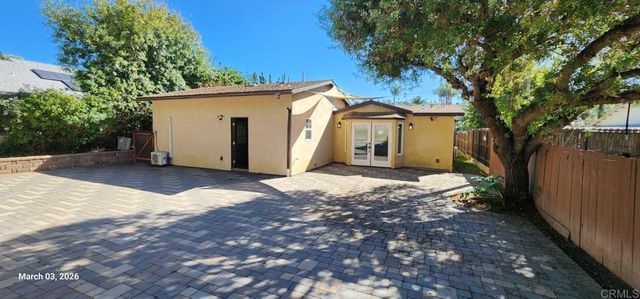 177 79 Palmyra Drive, Vista, CA 92084