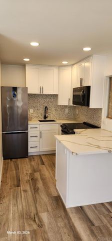 177 79 Palmyra Drive, Vista, CA 92084