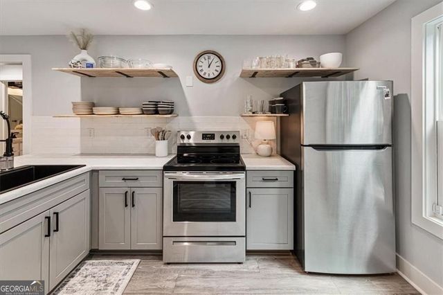 302 Teal Court 302, Roswell, GA 30076