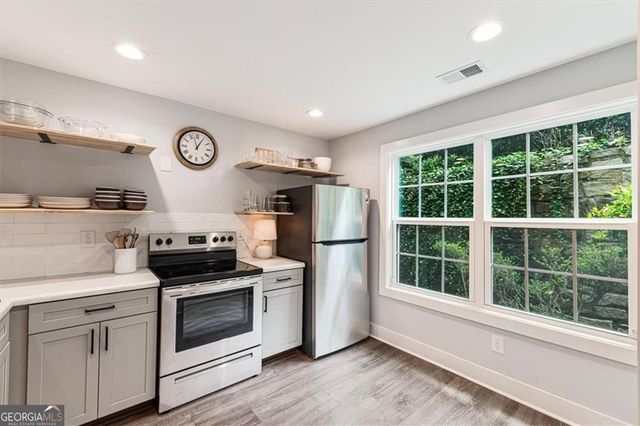 302 Teal Court 302, Roswell, GA 30076