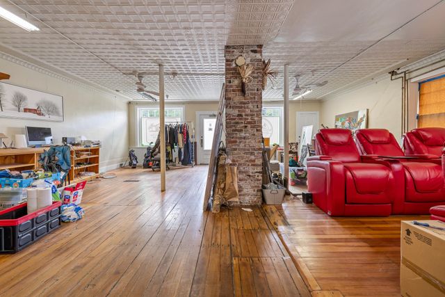2706 East Woodstock Road, Woodstock, VT 05091