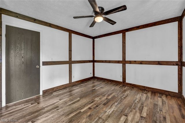 8600 Brentwood Drive, Olmsted Twp, OH 44138