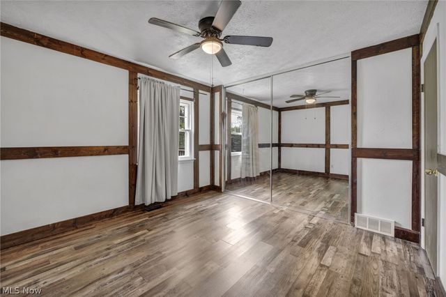 8600 Brentwood Drive, Olmsted Twp, OH 44138
