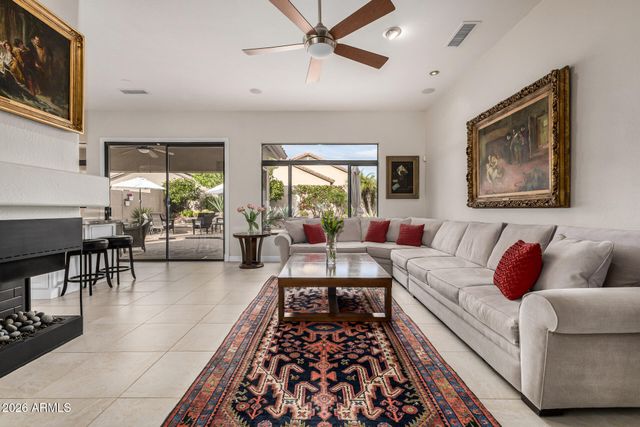 4214 E KIRKLAND Road, Phoenix, AZ 85050