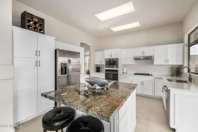 4214 E KIRKLAND Road, Phoenix, AZ 85050