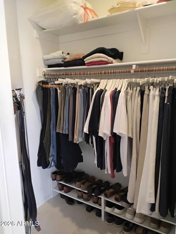 4214 E KIRKLAND Road, Phoenix, AZ 85050