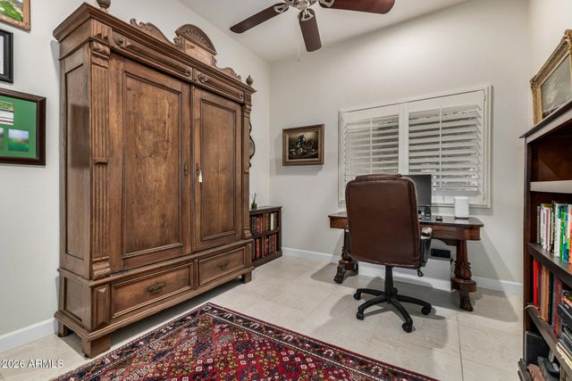 4214 E KIRKLAND Road, Phoenix, AZ 85050