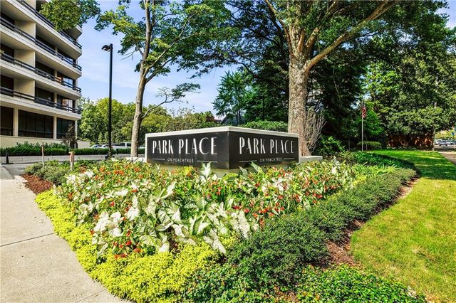 2660 Peachtree Road NW 4E, Atlanta, GA 30305