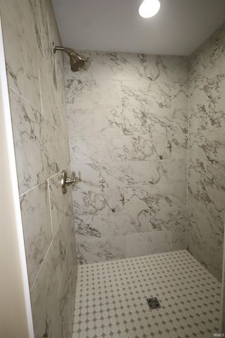 816 Lavina Street, Fort Wayne, IN 46802