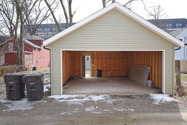 816 Lavina Street, Fort Wayne, IN 46802