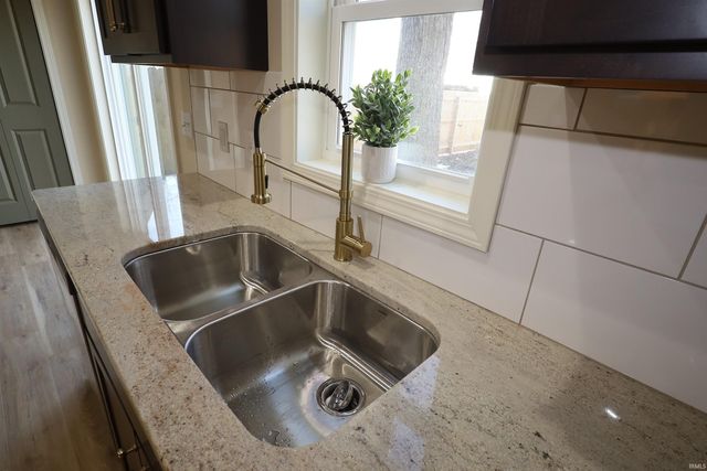 816 Lavina Street, Fort Wayne, IN 46802