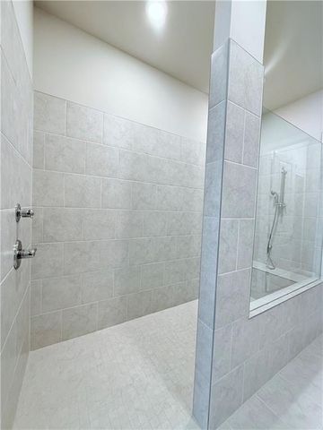 992 Harvest Park Lane, Suwanee, GA 30024